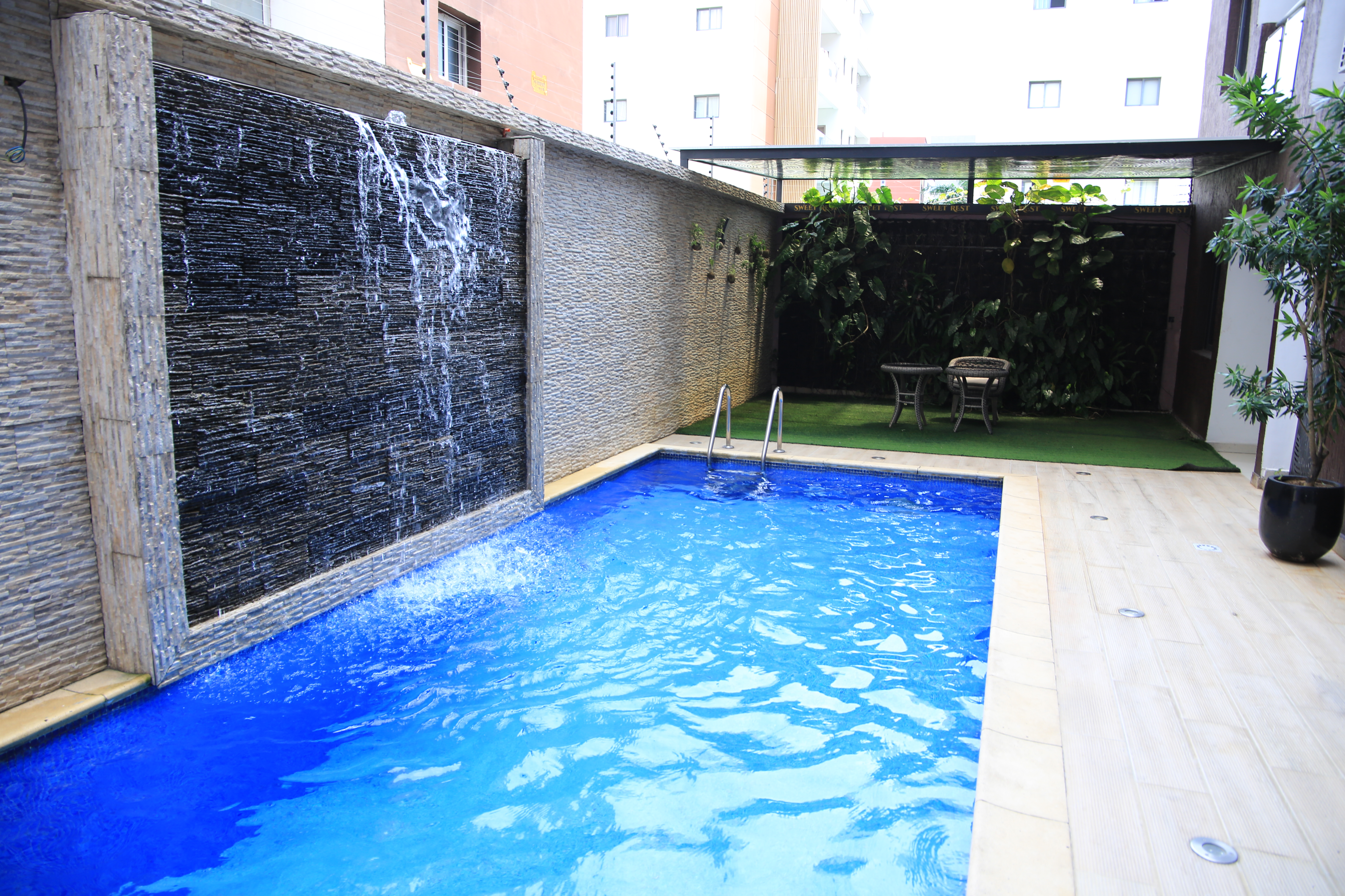 Sweet Rest Aparthotel